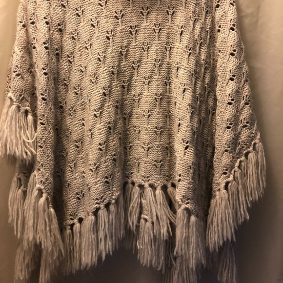 QUICK SILVER, Cowl Neck Fringed Poncho - Picture 2 of 3